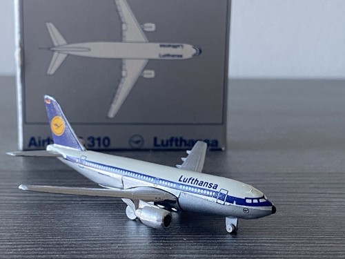 Schabak airbus a310 lufthansa - schabak,
