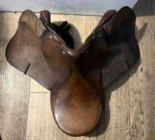 Vintage Antik Global Saddle Co