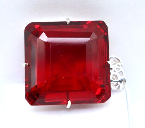 Natürlicher roter topas - 84,