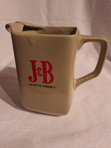 Whiskykrug hellgrün - j&b,