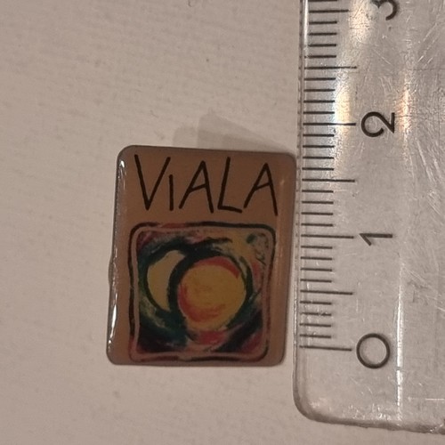 Pin anstecknadel logo - anstecknadel, fattoria