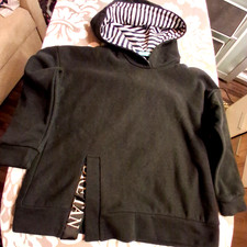 Kinder Kapuzenpulli 122