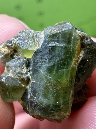 Peridot olivin kristall - /,