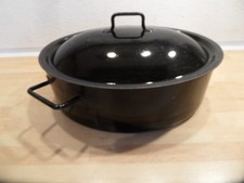 Alter Bräter Topf mit Deckel