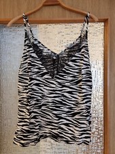 H&M Zebra Top Damen Größe 42 Sommer Urlaub Strand Mode Oberteil Shirt Spitze