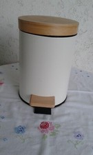 Tret-Abfalleimer, ca. 2 Liter, weiß, Inneneimer Kunststoff, 683 Gramm H 25