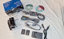 Panasonic HDC-SD40 Camcorder High Definition Video Camera 16.8x Optical Zoom