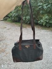 Schwarze Tasche Prada