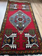 Kleiner Handgeknüpfter