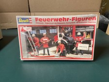 Vintage 1988  Revell