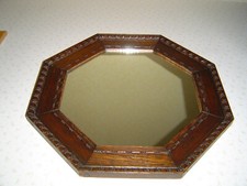 Antiker Wandspiegel  –