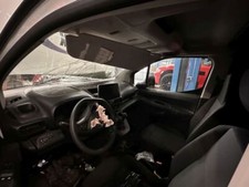 OPEL COMBO E Motorbock Schlachtfest Motor Getriebe Teile Ersatzteile Achse ABS