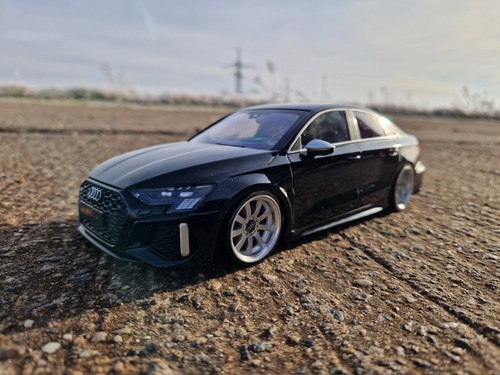 Audi rs3 limo tiefer - 1:18,
