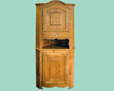 Eckvitrine, Eckschrank