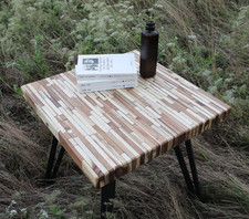 Couchtisch aus Altholz, Akazie