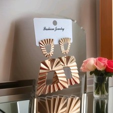 Statement Ohrringe ALU Geometrisch Trapez Goldfarben Modeschmuck M2