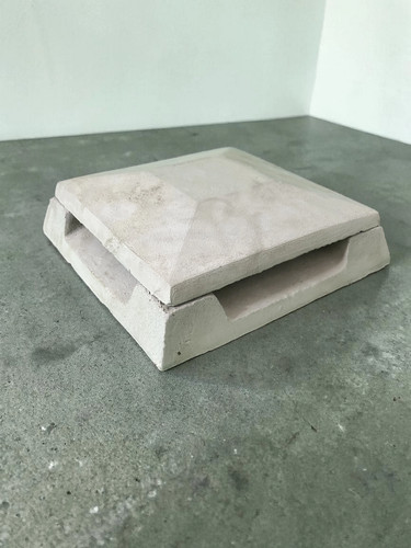 Schornsteinabdeckung 32x32