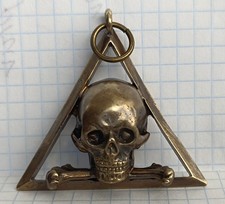 Anhänger Totenkopf