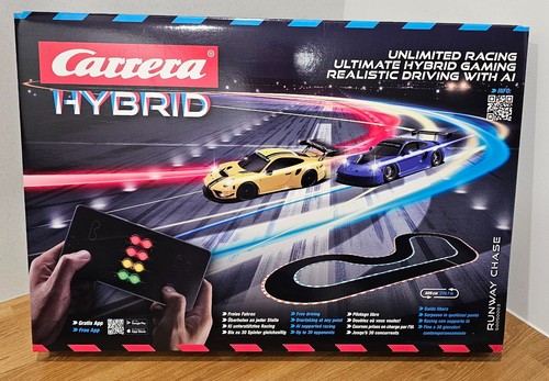Carrera hybrid runway chase - hybrid,