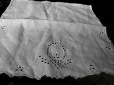 antike Serviettentasche feinstes Leinen  Lochstickerei