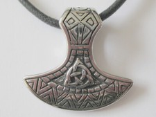 Axt Kopf mit Knoten Anhänger massiv Edelstahl Wikinger Kelten Nordisch / x862
