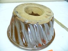 2619.     Alte  Backform Gugelhupf Kuchenform Franken  Tonbackform Ton