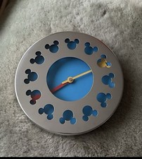 Alessi Uhr Michael Graves Dekoration Wanduhr 