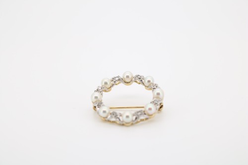Perlen und diamanten - und,