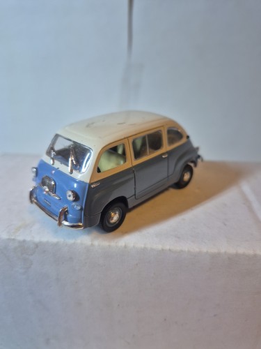 Modellauto fiat multipla 1956 - ,