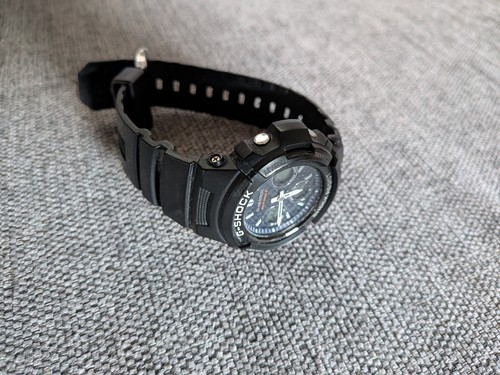 Casio shock awg - awg-m100,