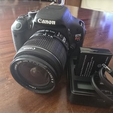 Canon Rebel T3i EOS 600D mit 18-55mm Zoomobjektiv. 18Mp Digitalkamera