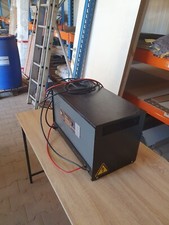 Ladegerät  E-Ameise