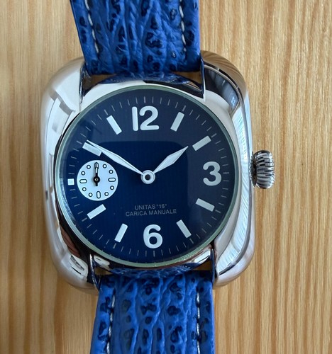Schöne uhr mit - uhr,