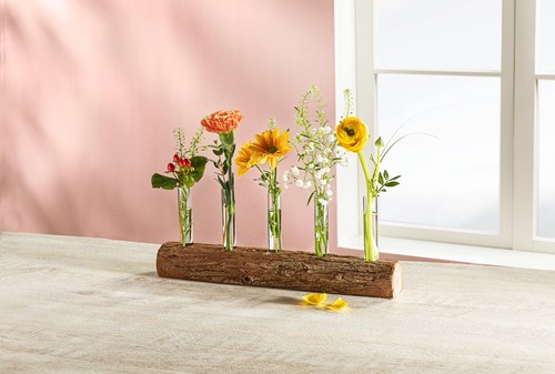 Holzdeko mit glasvasen - holzdeko,