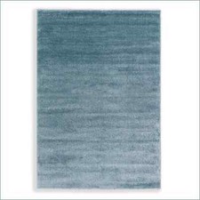 Flauschiger Teppich Schöner