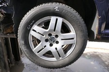 4x Golf 4 Bora Alufelgen Felgen 195/65 R15 Winterreifen Reifen 1J0601025Q 5-6mm