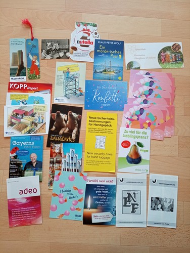 Postkarten 2 lesezeichen - +,