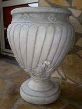 Pflanzschalen, Pflanztrog, Blumenkübel H. 60 cm Skulpturen Steinguss, Gartendeko