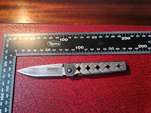 Mcusta yoroi damascus - yoroi,