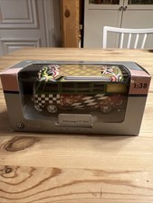 Volkswagen T1 1962 Bulli 1:38 VW 6010 Artist Collection-designed by Tom Hoffmann