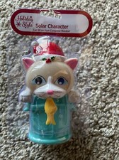 NEW Solar Powered Wagging Fish