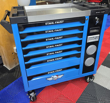 Werkstattwagen Werkzeugwagen mit voll Werkzeug und Musik Box