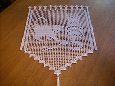 2x Häkelgardine in weiß* spielende Katzen 44 x 50 * gehäkelte Gardinen