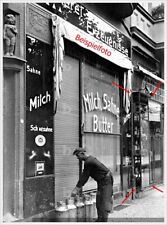 № 1. antike Metall Vitrine