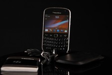 BlackBerry Bold 9900 Mobiltelefon 