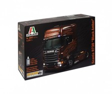 Italeri Scania R730 Black Amber Truck + 30 ml Acrylfarbe LKW 1:24 Modellbausatz