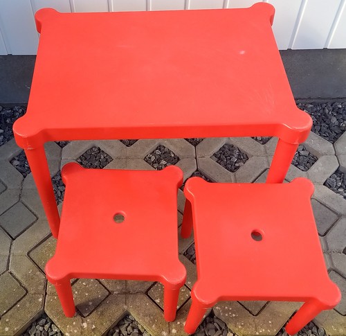 Kindertisch set mit hocker - kindertisch-set,