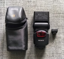 Sony HVL-F43AM Aufsteckblitz für Sony Alpha inklusive Sony ADP-MAA Adapter