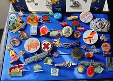 Konvolut alter Abzeichen