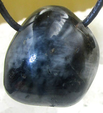 KATZENAUGE     Trommelstein